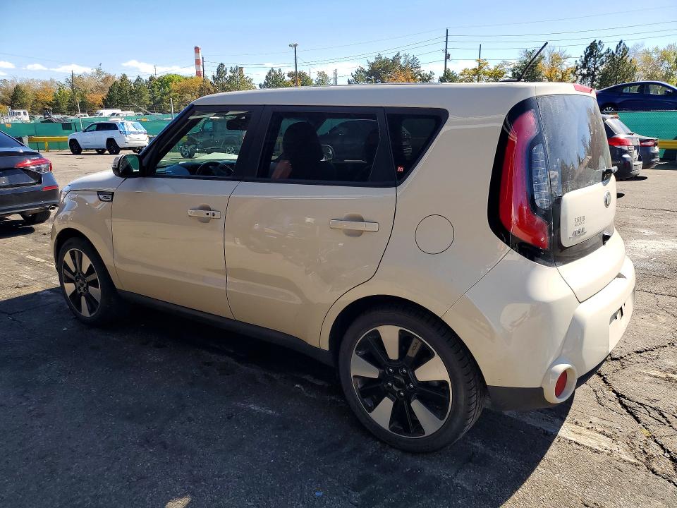 Foto 2 de la subasta – 2015 KIA SOUL con VIN KNDJX3A56F7117366
