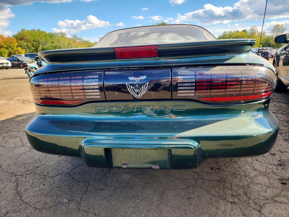 Zdjęcie 6 z aukcji – 1997 PONTIAC FIREBIRD z VIN 2G2FS22K2V2200578