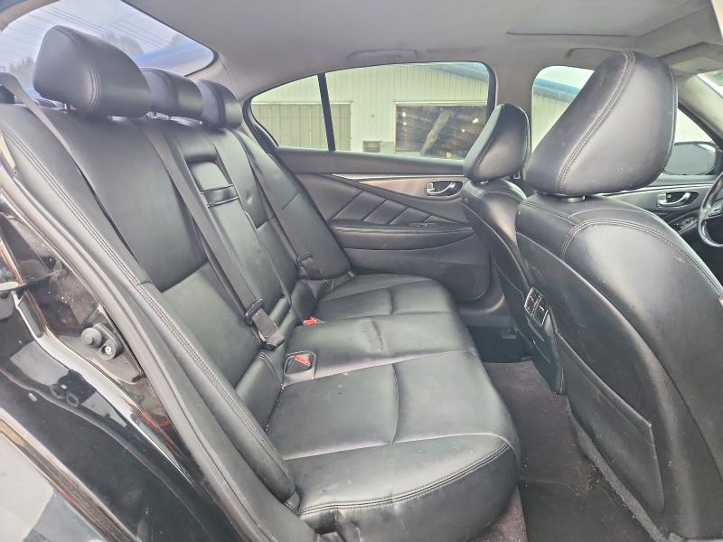 Photo 10 from auction – 2015 INFINITI Q50 with VIN JN1BV7AR5FM420034