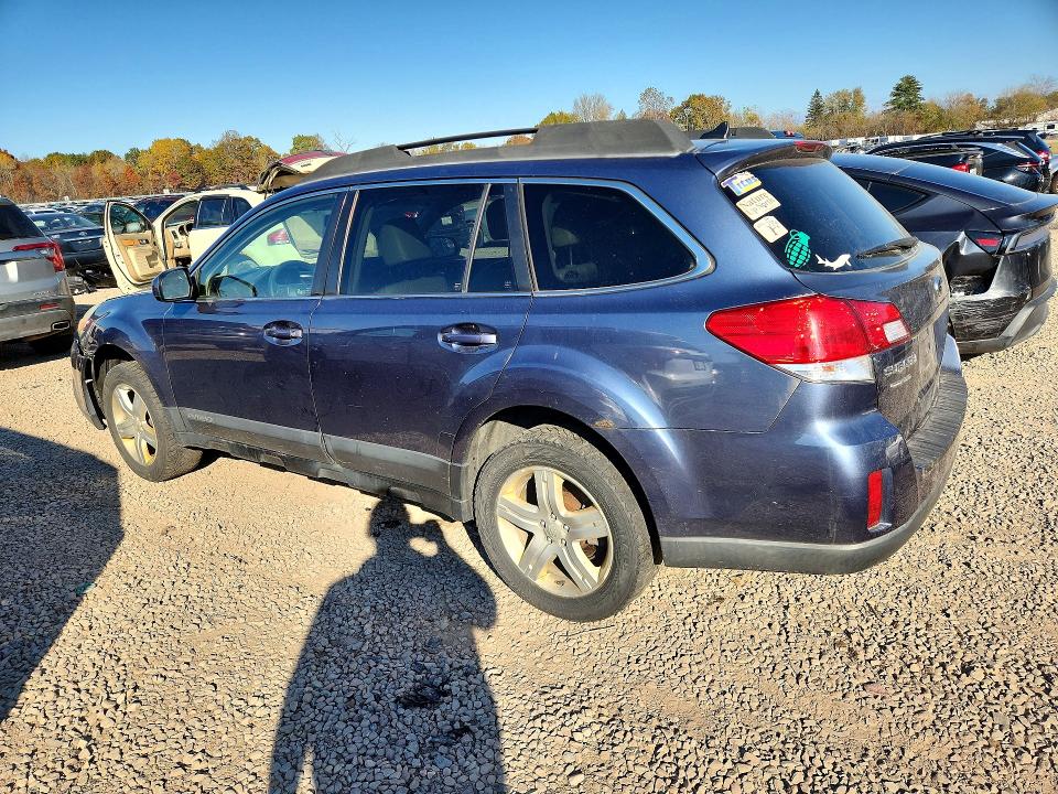 Снимка 2 от търг – 2013 SUBARU OUTBACK с VIN 4S4BRBKC2D3285012