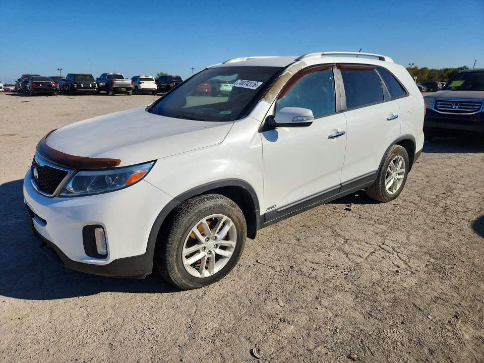 Снимка 1 от търг – 2014 KIA SORENTO с VIN 5XYKTDA73EG461763