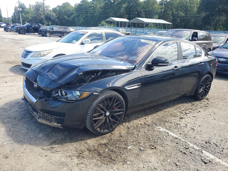 Zdjęcie 1 z aukcji – 2017 JAGUAR XE z VIN SAJAR4BG5HA962524