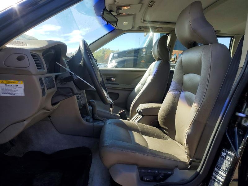 Фото 7 с аукциона – 1998 VOLVO S70 с VIN YV1LS5677W2528411