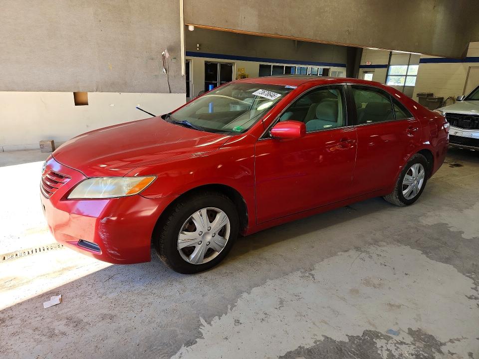 Снимка 1 от търг – 2007 TOYOTA CAMRY с VIN 4T1BE46K27U092074