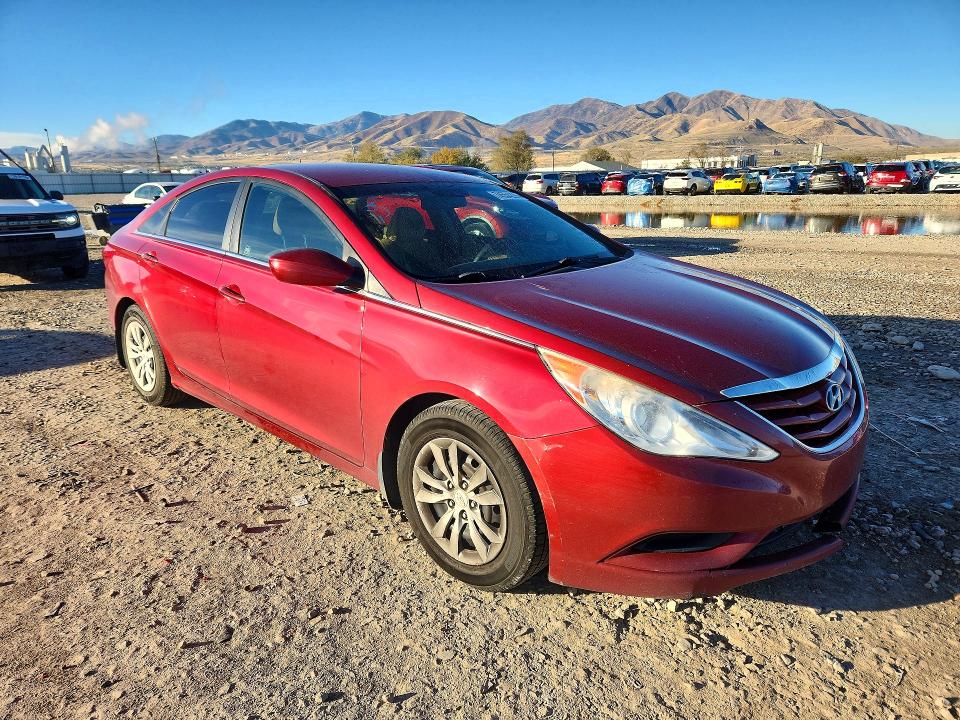 Снимка 4 от търг – 2011 HYUNDAI SONATA с VIN 5NPEB4AC6BH167307