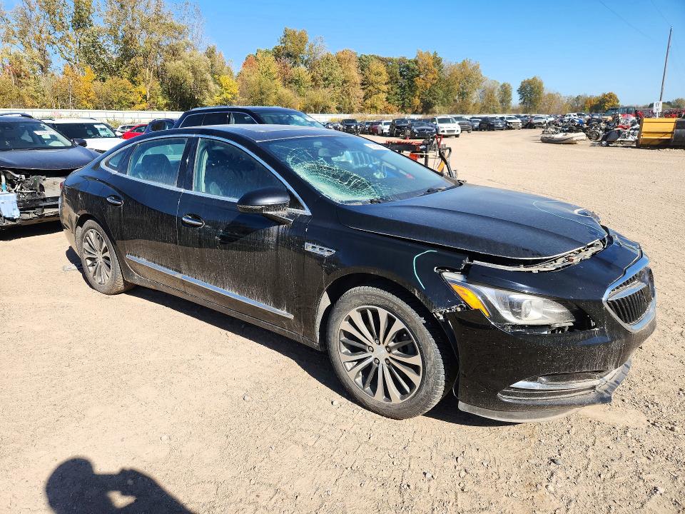 Photo 4 from auction – 2017 BUICK LACROSSE with VIN 1G4ZP5SS9HU160120