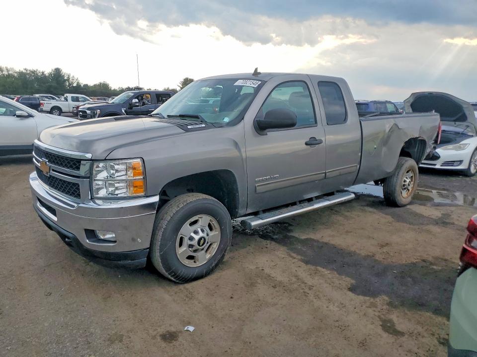 CHEVROLET SILVERADO 2013 с VIN 1GC2CXCG4DZ244723 - Снимка от търг