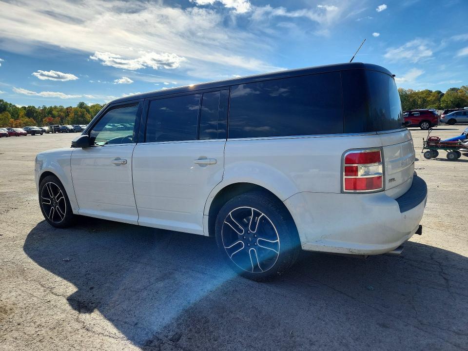 Фото 2 с аукциона – 2014 FORD FLEX с VIN 2FMHK6C88EBD31699