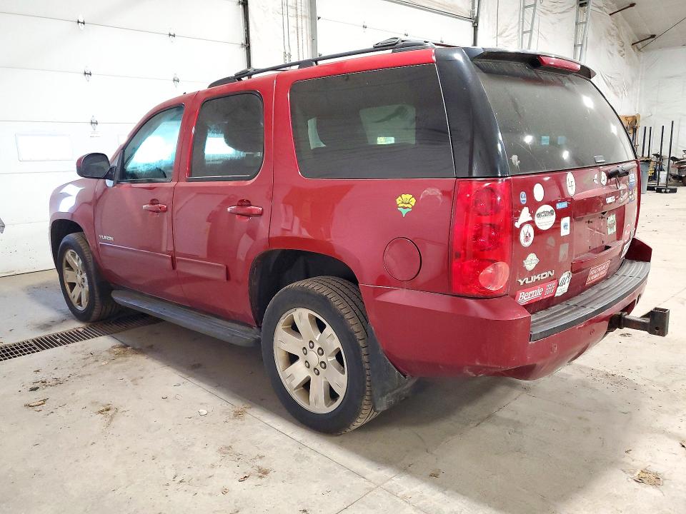 Снимка 2 от търг – 2014 GMC YUKON с VIN 1GKS2AE0XER127556