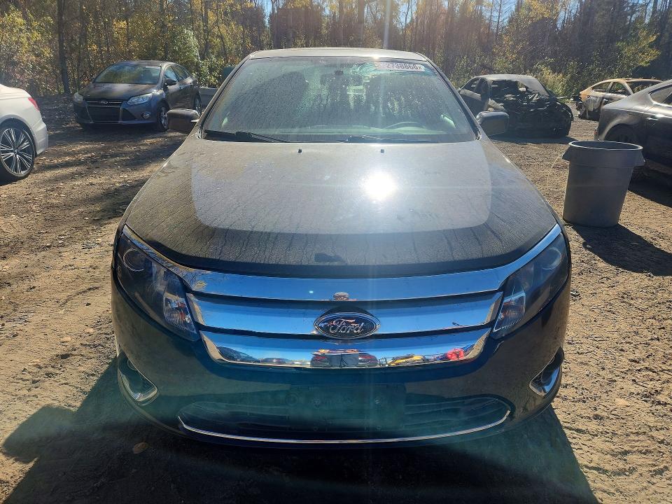 Снимка 5 от търг – 2010 FORD FUSION с VIN 3FAHP0CG2AR130599