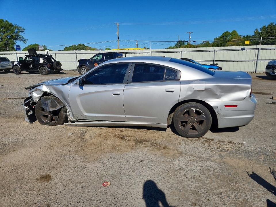 Снимка 2 от търг – 2012 DODGE CHARGER с VIN 2C3CDXBG2CH171907