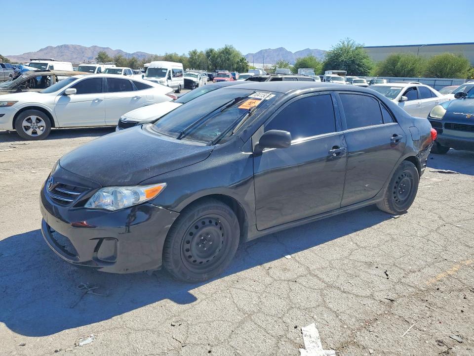 TOYOTA COROLLA 2013 с VIN 5YFBU4EE4DP186033 - Снимка от търг