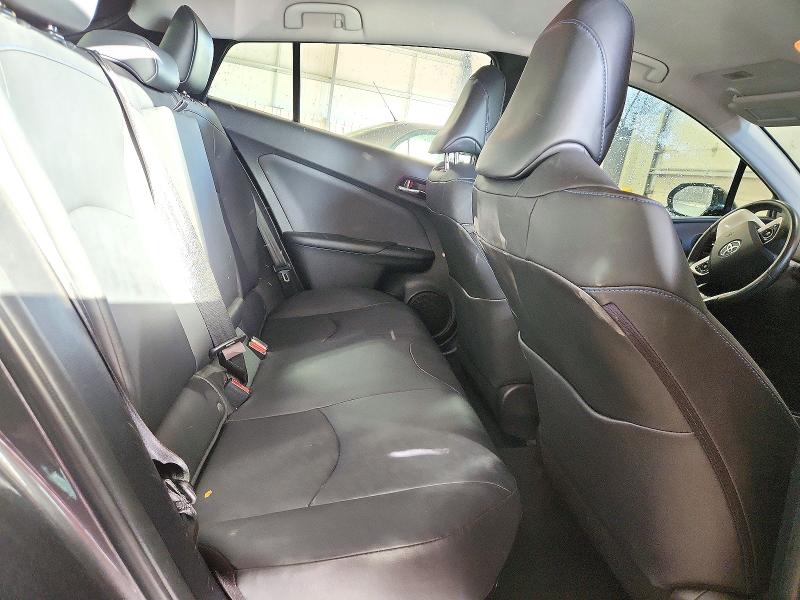 Снимка 10 от търг – 2017 TOYOTA PRIUS с VIN JTDKARFU1H3046256