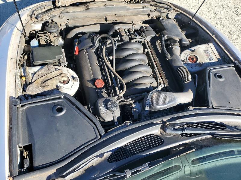 صورة رقم 11 من المزاد - 2000 JAGUAR XK8 مع VIN SAJJA41C1YNA00836
