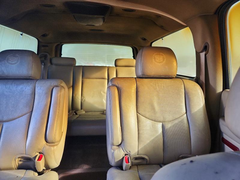 Снимка 10 от търг – 2005 CADILLAC ESCALADE с VIN 3GYFK66N95G143570