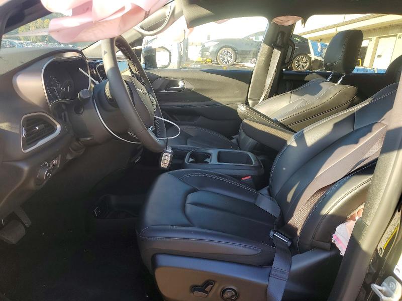 Снимка 7 от търг – 2026 CHRYSLER PACIFICA с VIN 2C4RC1BG6TR172283