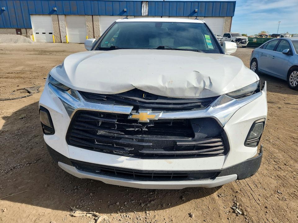 Photo 5 from auction – 2019 CHEVROLET BLAZER with VIN 3GNKBBRA3KS636019