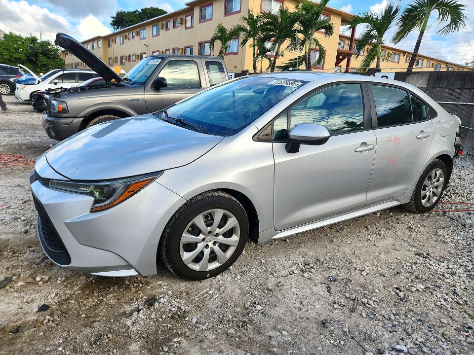 TOYOTA COROLLA 2020 с VIN 5YFEPRAE9LP083597 - Снимка от търг