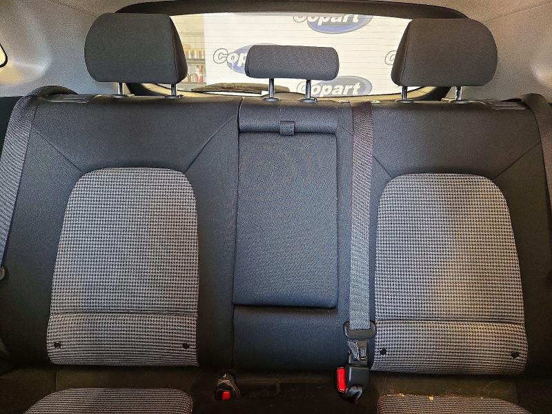 Снимка 10 от търг – 2021 HYUNDAI KONA с VIN KM8K22AA3MU631440