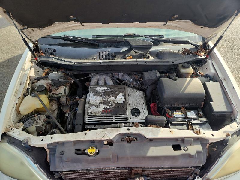 Photo 12 from auction – 2001 LEXUS RX with VIN JTJGF10U710110032
