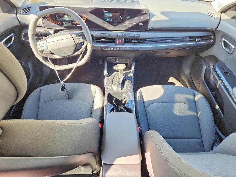 Photo 8 from auction – 2025 KIA K4 with VIN 3KPFT4DE0SE032441