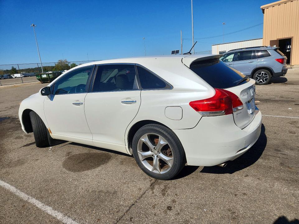 Photo 2 from auction – 2010 TOYOTA VENZA with VIN 4T3BK3BB6AU040017