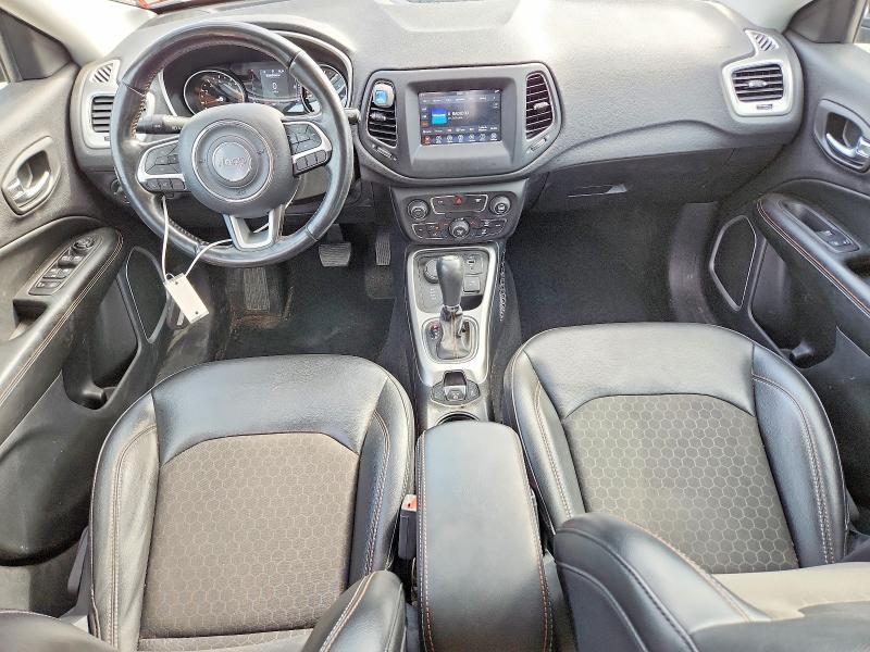 Zdjęcie 8 z aukcji – 2019 JEEP COMPASS z VIN 3C4NJDBB8KT850568