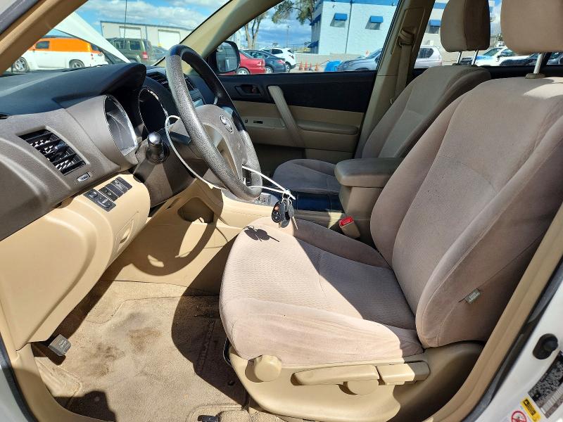 Photo 7 from auction – 2010 TOYOTA HIGHLANDER with VIN JTEZA3EH8A2010314