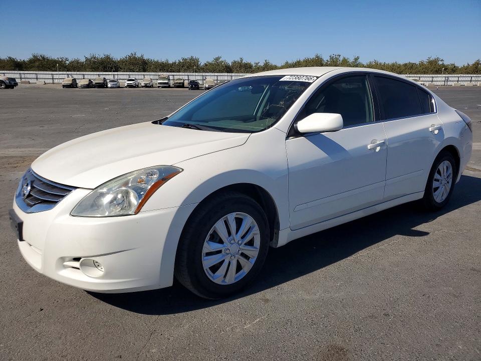 NISSAN ALTIMA 2011 with VIN 1N4AL2AP1BN504765 - Photo from auction