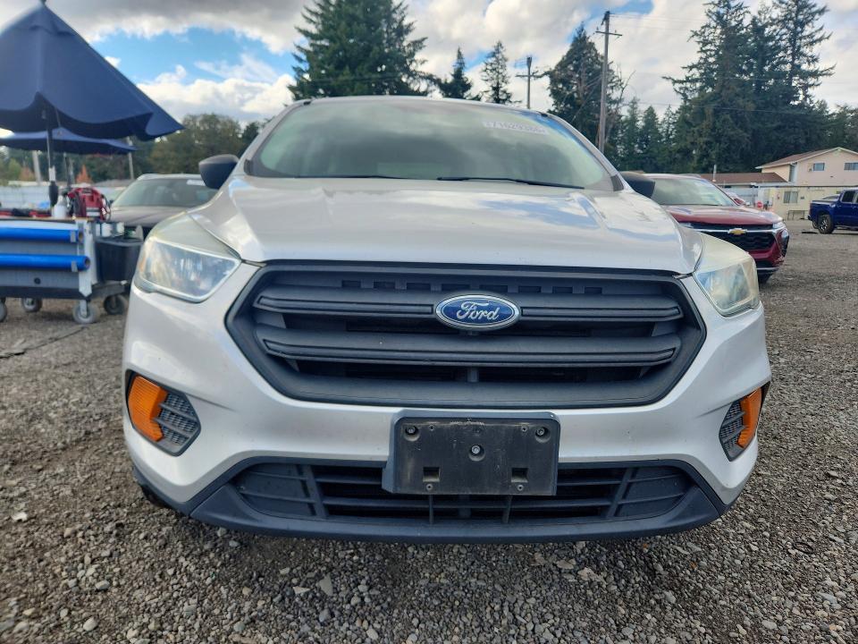 Photo 5 from auction – 2017 FORD ESCAPE with VIN 1FMCU0F78HUC14255