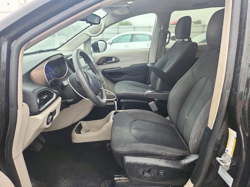 Фото 7 с аукциона – 2017 CHRYSLER PACIFICA с VIN 2C4RC1CG9HR519756