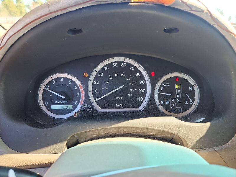 Снимка 9 от търг – 2004 TOYOTA SIENNA с VIN 5TDZA23C44S149066