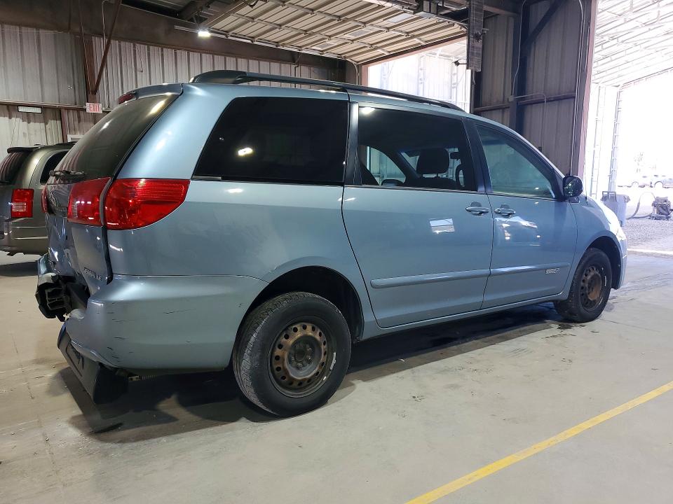 Photo 3 from auction – 2006 TOYOTA SIENNA with VIN 5TDZA23C16S509526