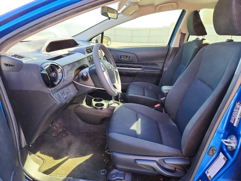 Снимка 7 от търг – 2015 TOYOTA PRIUS C с VIN JTDKDTB30F1101564