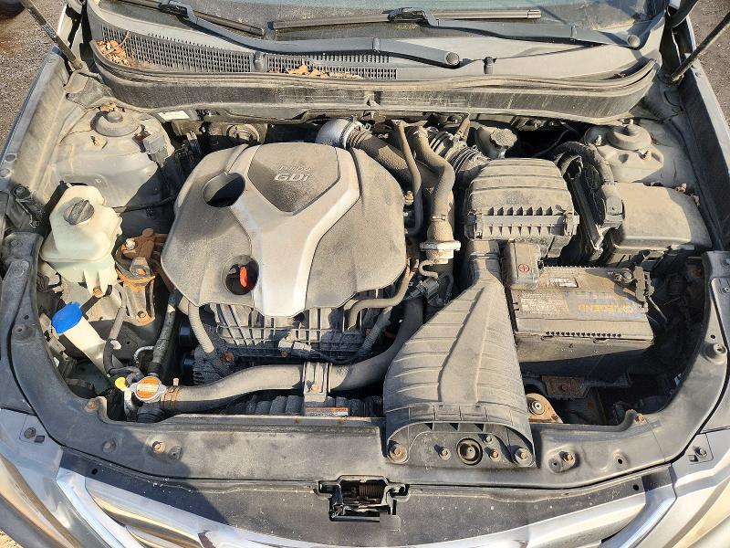 Снимка 11 от търг – 2011 HYUNDAI SONATA с VIN 5NPEC4AB4BH289376