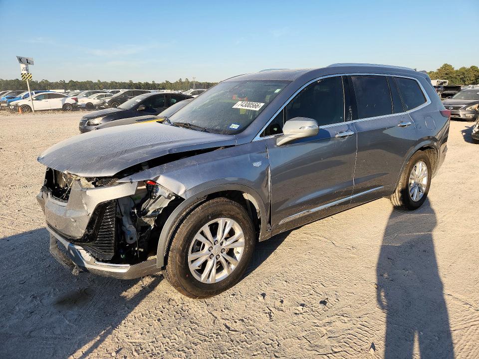 CADILLAC XT6 2025 with VIN 1GYKPAR40SZ111091 - Photo from auction