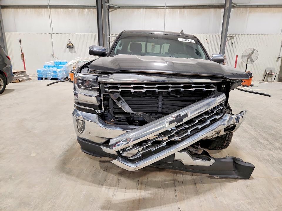 Снимка 5 от търг – 2017 CHEVROLET SILVERADO с VIN 3GCUKSEC6HG519295