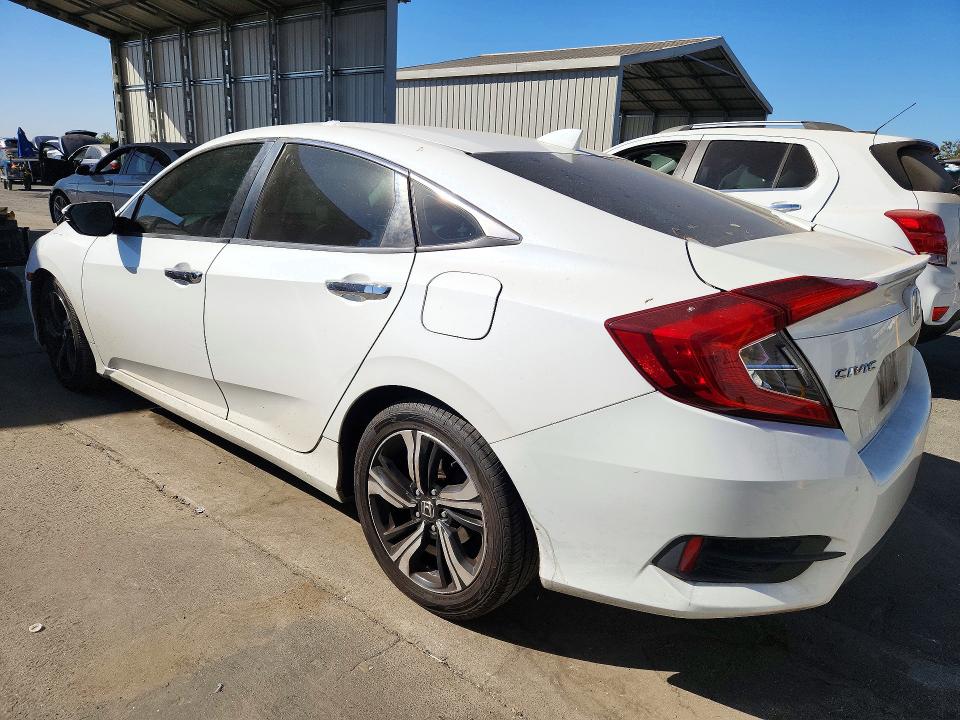 Photo 2 from auction – 2016 HONDA CIVIC with VIN 19XFC1F93GE219694