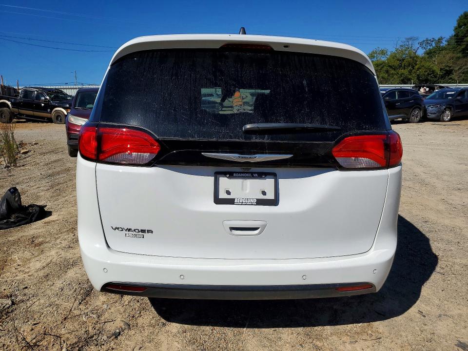 Снимка 6 от търг – 2026 CHRYSLER VOYAGER с VIN 2C4RC1CG5TR158485