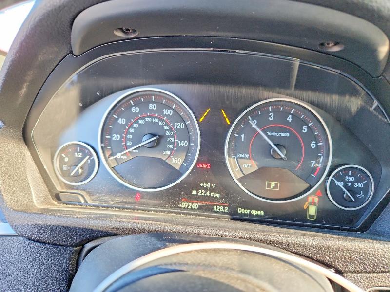 Снимка 9 от търг – 2016 BMW 328 с VIN WBA8Z5C50GG500140