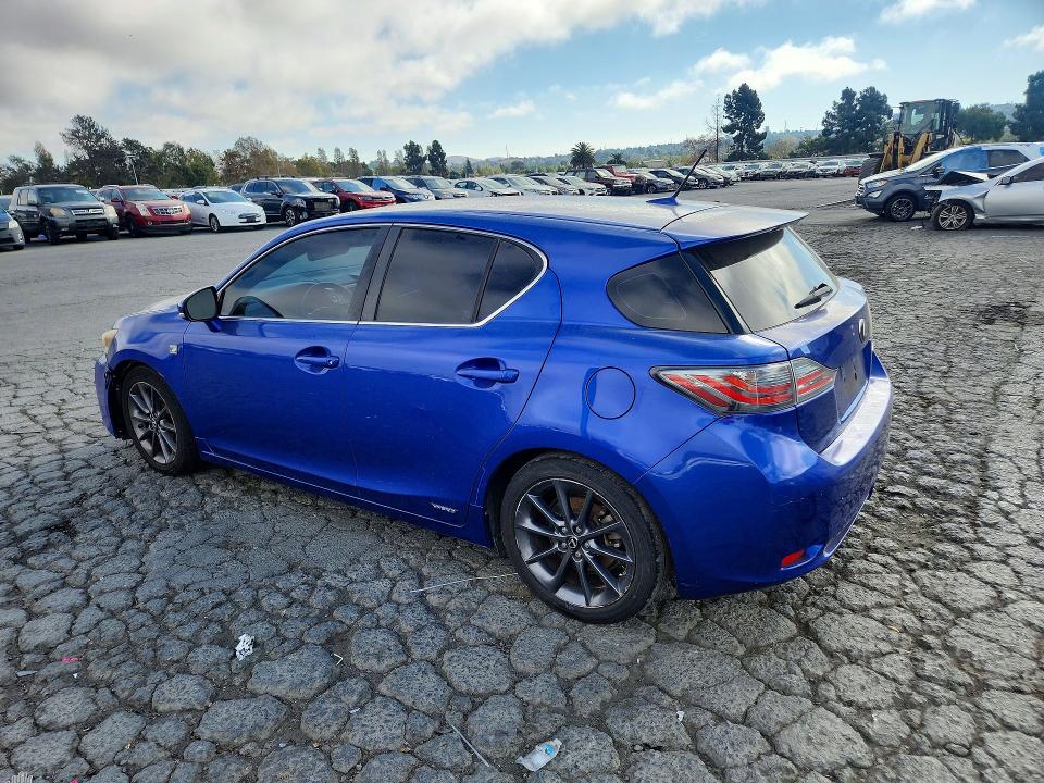Photo 2 from auction – 2013 LEXUS CT with VIN JTHKD5BH5D2153026