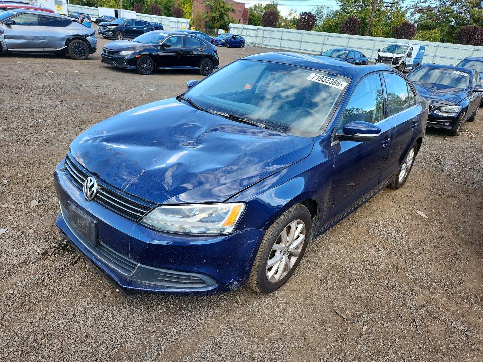 Снимка 1 от търг – 2013 VOLKSWAGEN JETTA с VIN 3VWDP7AJ4DM421460