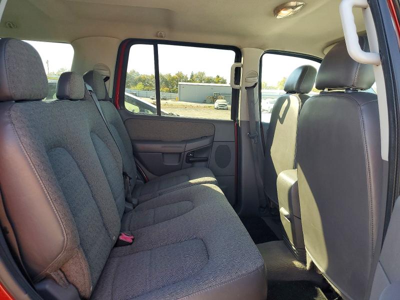 Снимка 11 от търг – 2004 FORD EXPLORER с VIN 1FMZU62K34ZA09334
