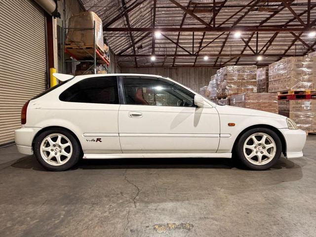 Снимка 13 от търг – 1999 HONDA CIVIC TYPE с VIN EK91200071