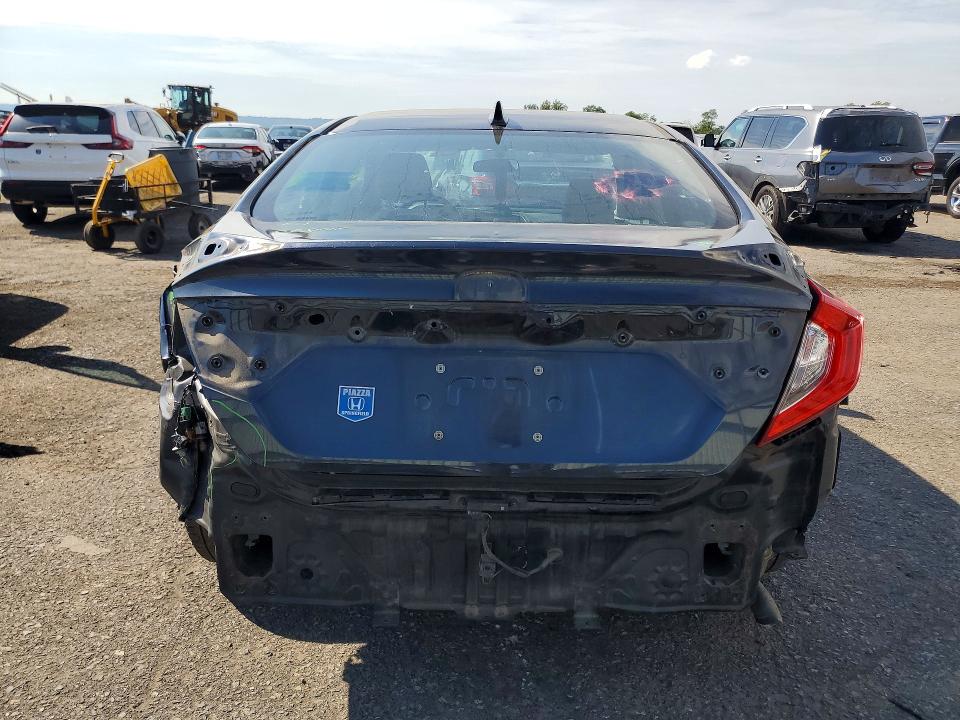 Foto 6 de la subasta – 2018 HONDA CIVIC con VIN 2HGFC2F72JH567259