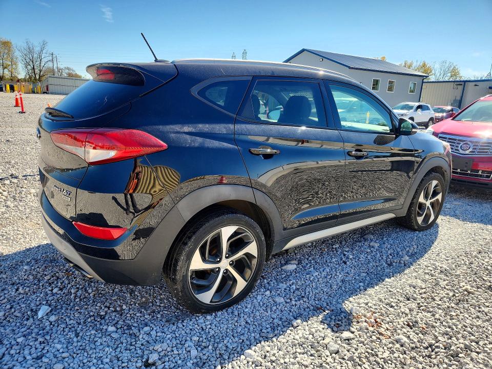 Снимка 3 от търг – 2017 HYUNDAI TUCSON с VIN KM8J3CA2XHU276134