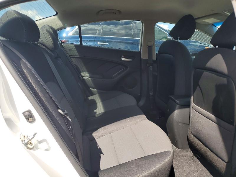 Photo 10 from auction – 2017 KIA FORTE with VIN 3KPFL4A74HE144836
