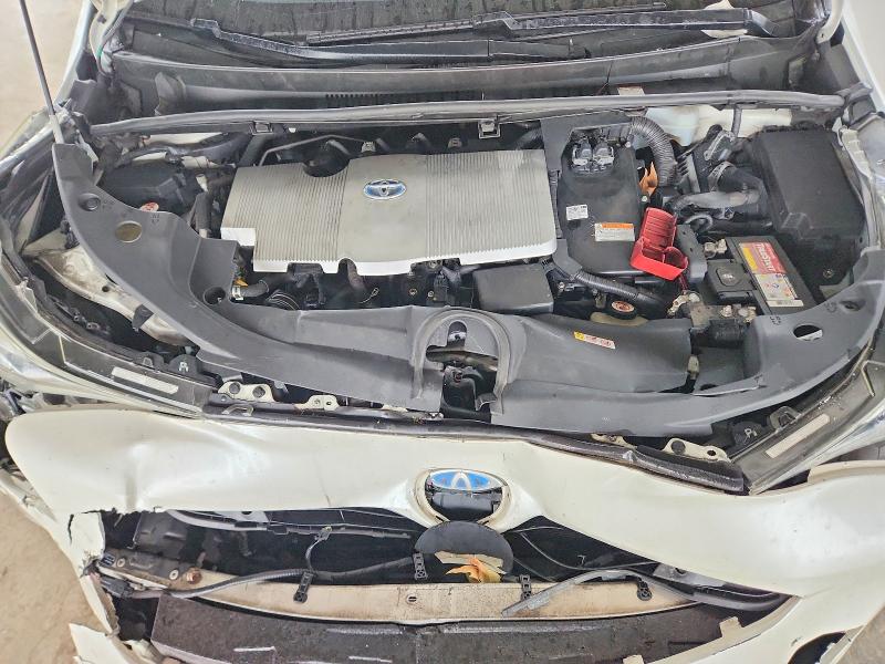 Фото 11 с аукциона – 2018 TOYOTA PRIUS с VIN JTDKARFU0J3065127