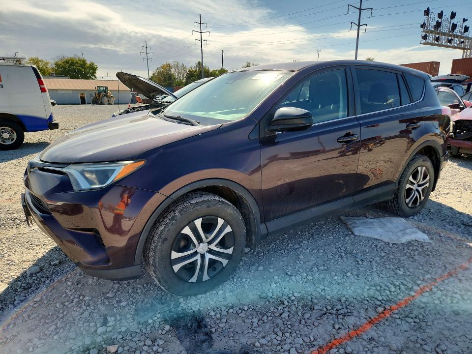 TOYOTA RAV4 2017 с VIN 2T3BFREV4HW682890 - Снимка от търг