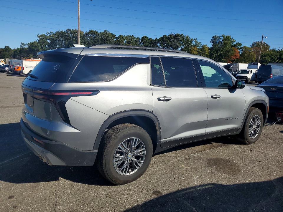 Снимка 3 от търг – 2026 CHEVROLET TRAVERSE с VIN 1GNEVGKS7TJ378532